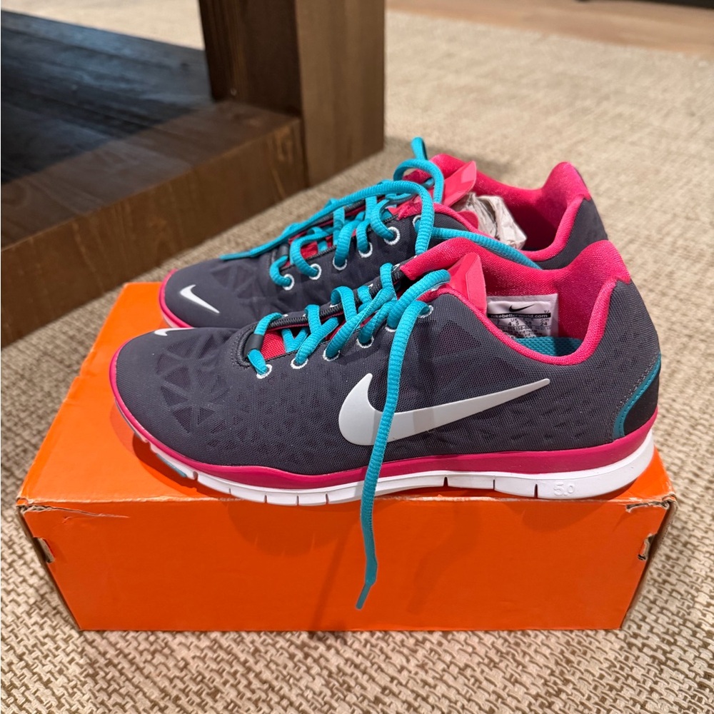 Nike Women's Dark Gray and Pink Athletic Shoes